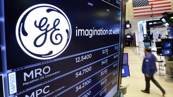 Buffett invertirá 3000 millones de dólares en General Electric