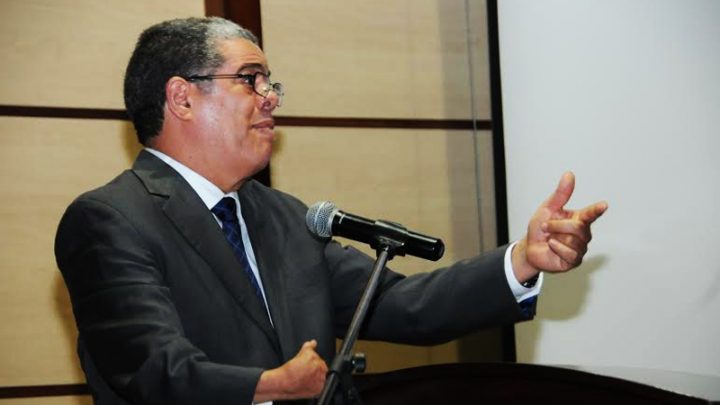 El ministro de Interior dominicano dice que países con más de 7.500 euros de PIB per cápita tienen baja tasa violencia